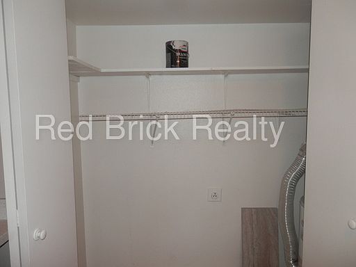 2nd image of 1730 W Emelita Ave APT 1021