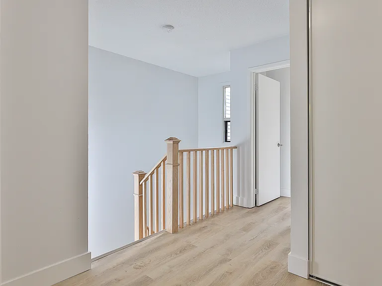 207 Scarborough Golf Club Rd — Photo 12