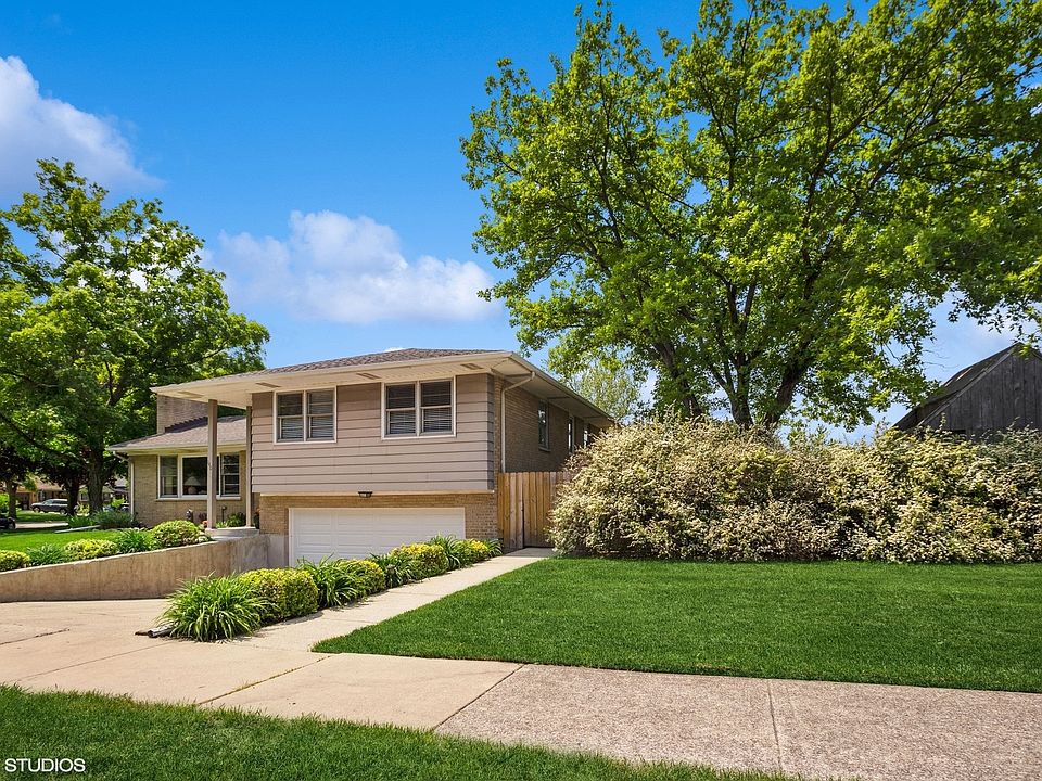 140 Michael John Dr, Park Ridge, IL 60068 Zillow