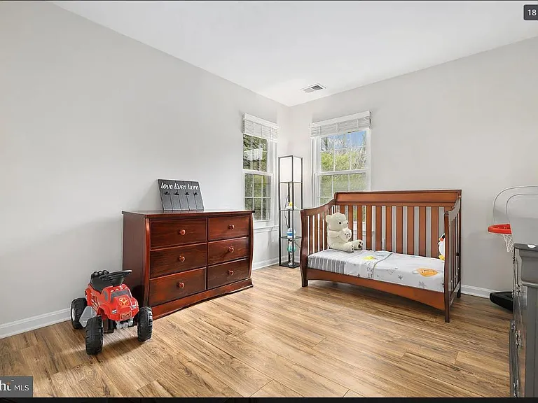 19114 Highstream Dr — Photo 18