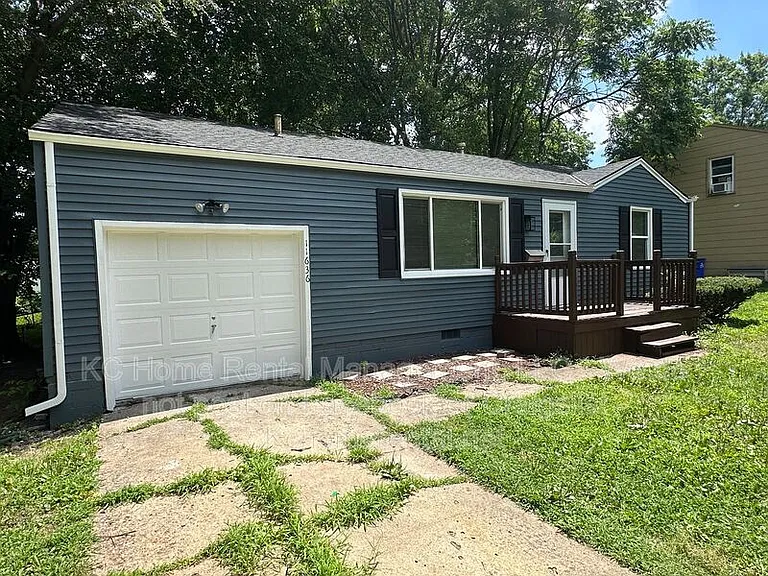 11636 W 68th Ter — Photo 3