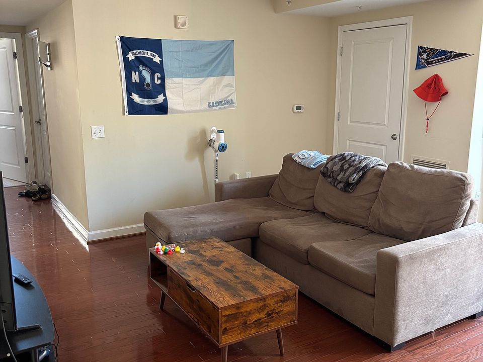 1st image of 880 N Pollard St APT 704