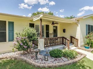 304 W Northern Ave, Saginaw, TX 76179