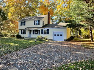 238 Concord Rd, Wayland, MA 01778