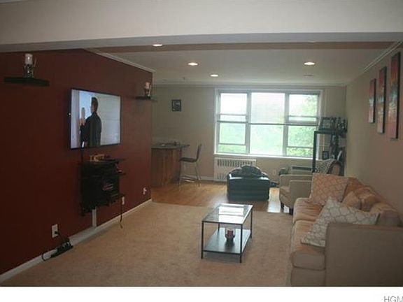 2nd image of 120 Dehaven Dr APT 528