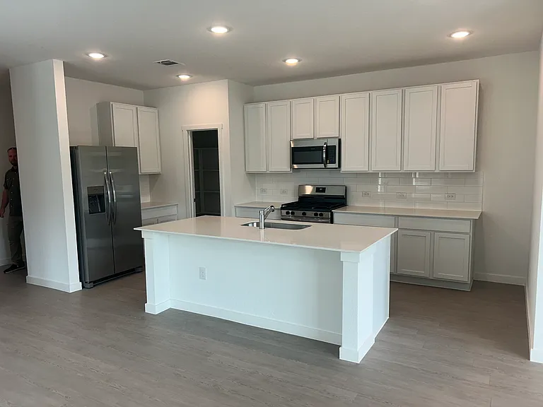 2272 Monument Hl — Photo 11