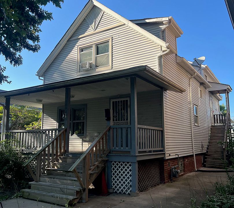 2nd image of 2048 High St