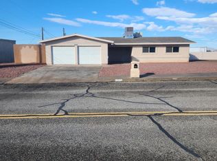 2695 Smoketree Ave N, Lake Havasu City, AZ 86403