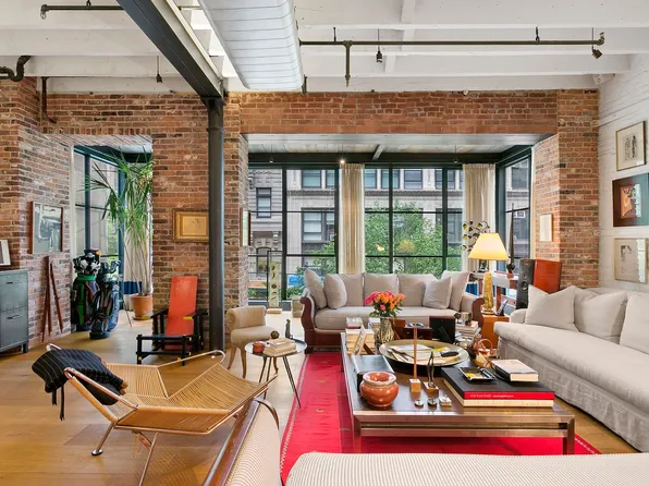 10 East 22nd Street image 2 of 24