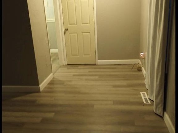 5th image of 4620 Chelsea Ave