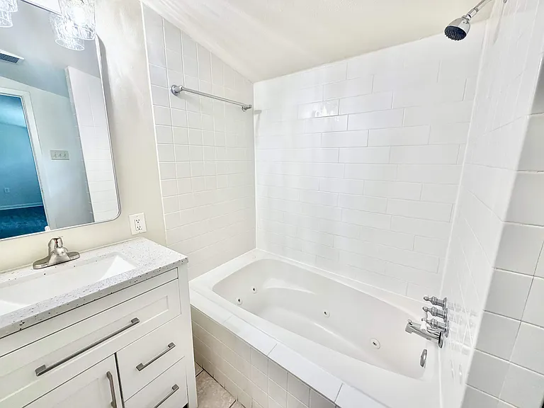 343 S Fairfax Dr — Photo 12