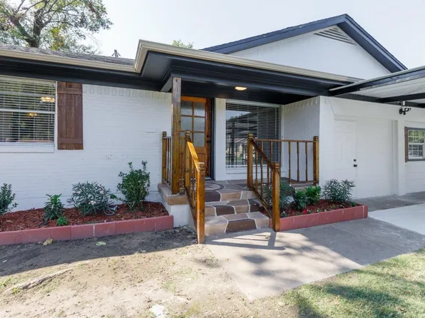 8632 Woodcastle Dr, Dallas, TX 75217