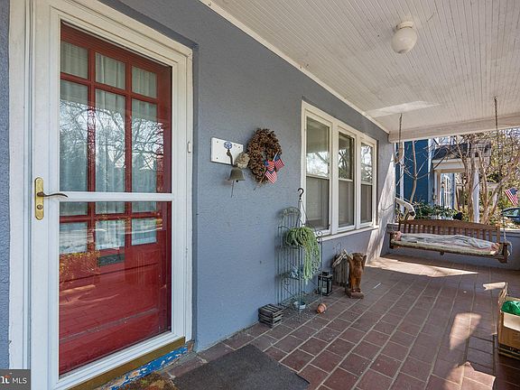 3rd image of 56 Southgate Ave