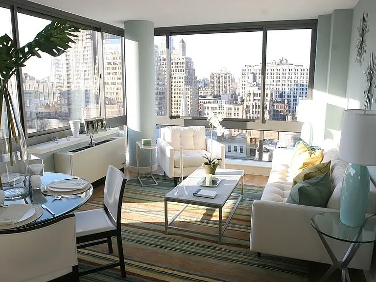 9 W 31st St #26C — Photo 10