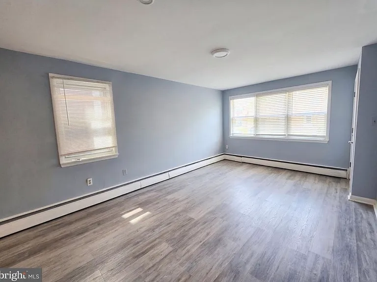 6036 Lawndale Ave #1 — Photo 6