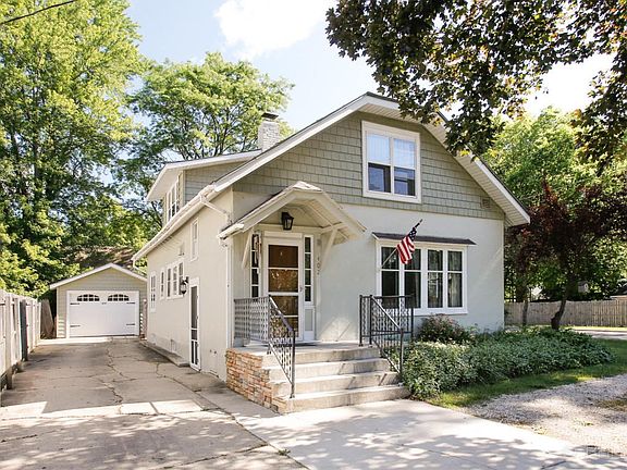 402 michigan ave-102
