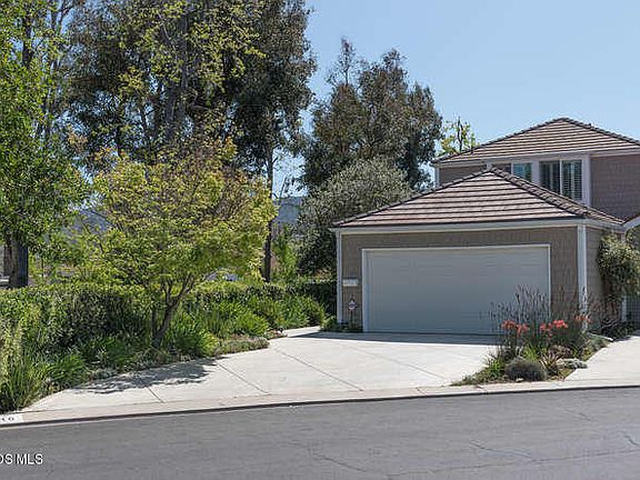 3rd image of 32110 Lake Meadow Ln