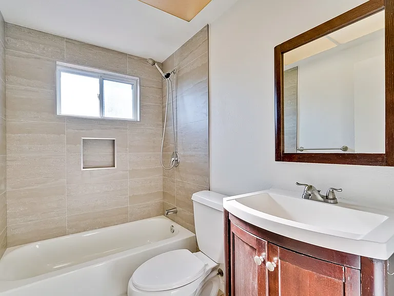 2023 Portsmouth Ct — Photo 11