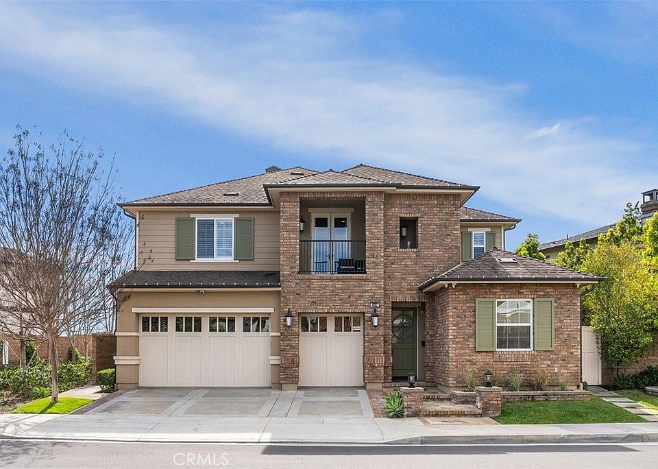 1st image of 4692 Oceanridge Dr