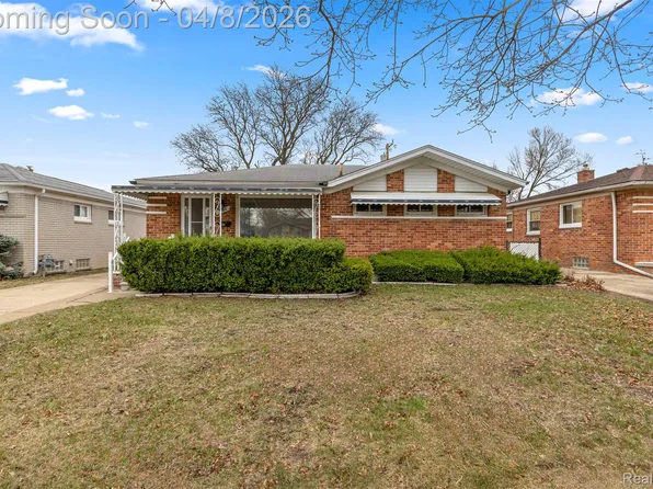 462 Clair St, Garden City, MI 48135