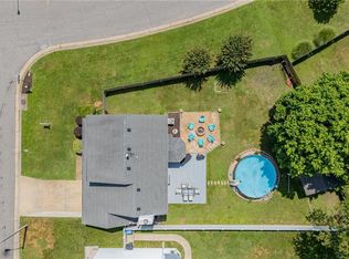 1101 Revelstroke Ct, Virginia Beach, VA 23454