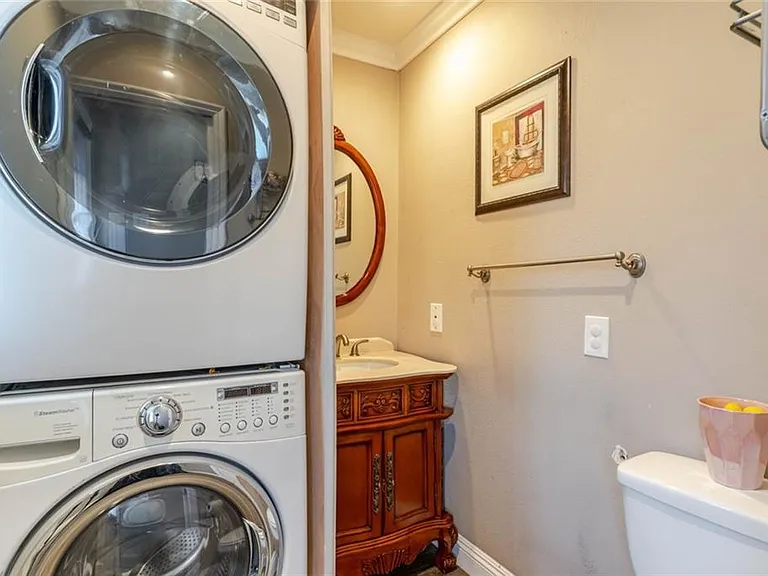 3304 Paraiso Way — Photo 17