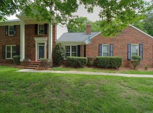 241 Linville Dr, Matthews, NC 28105