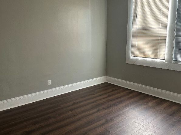 montgomery-alabama-120588420 picture