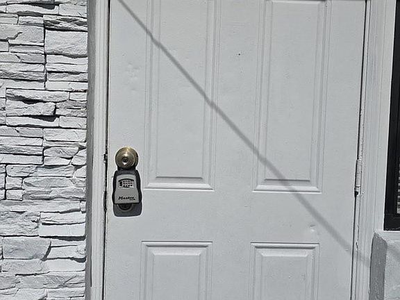 4th image of 5431 NW 30th Ave