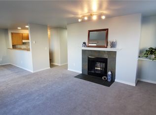 1750 W Sunn Fjord Ln APT G101, Bremerton, WA 98312