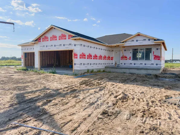 2311 E 41st St, Kearney, NE 68847