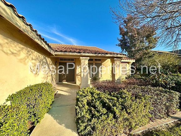 2nd image of 12415 Madera St