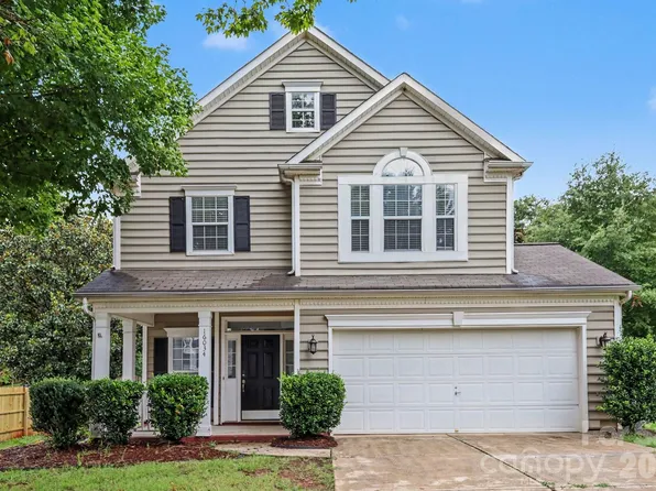 16034 Farmall Dr, Huntersville, NC 28078