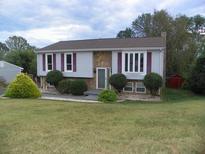 1939 Elizabeth Dr, Vinton, VA, 24179