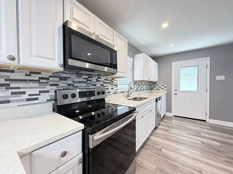 5336 Cruz Rd — Photo 8