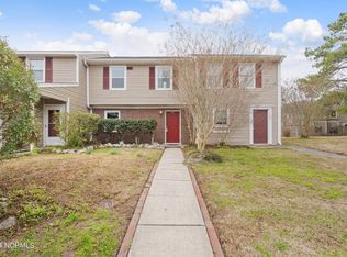 123 Palace Cir, Jacksonville, NC 28546