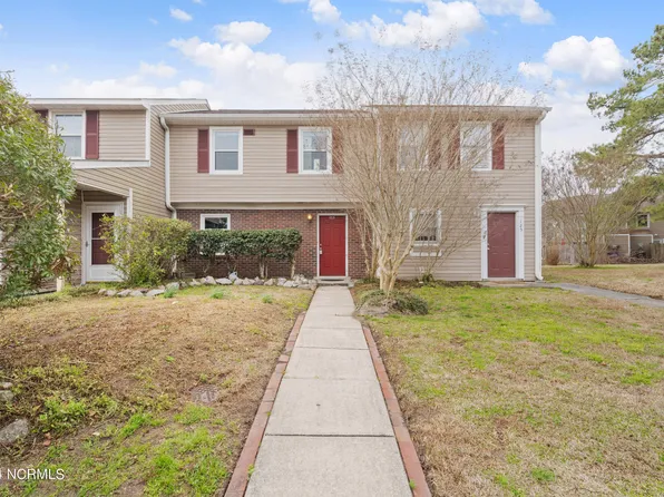 123 Palace Cir, Jacksonville, NC 28546