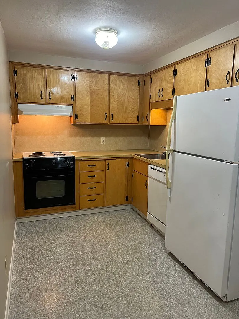 Clairmont-Kincaid Apartments — Photo 3