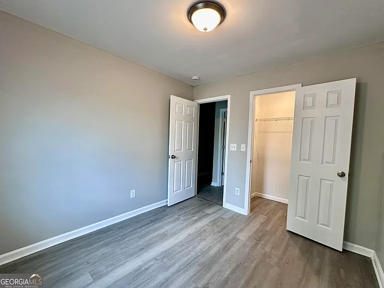 706 Keeshono St — Photo 12