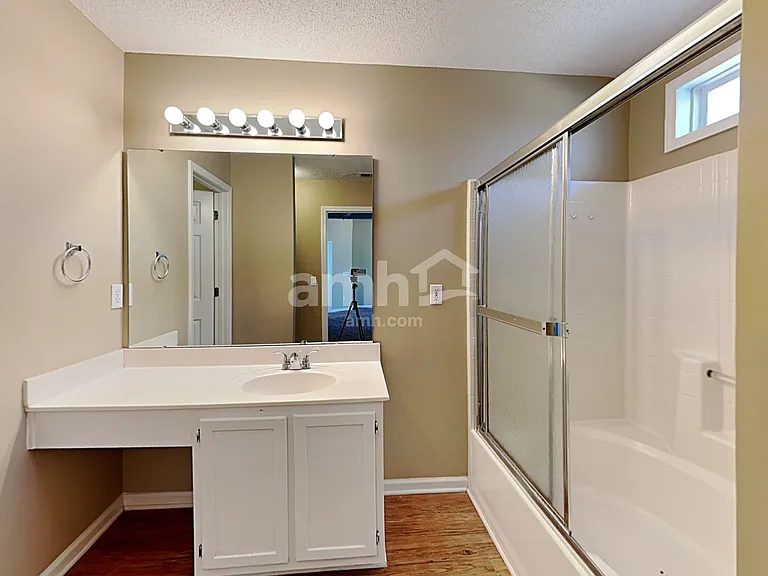 205 Fairview Lake Way — Photo 12