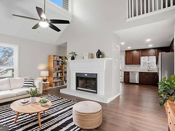 5th image of 4927 Wade Valley Way