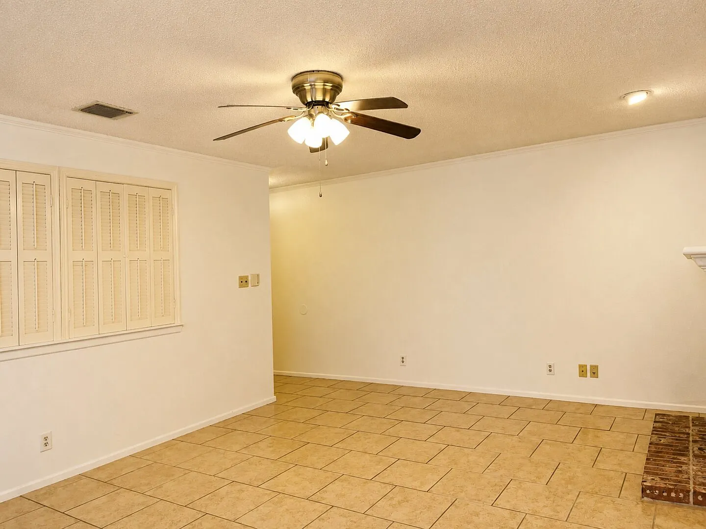 10955 Wurzbach Rd #202, San Antonio, TX 78230 | Condo for Rent 78230 — Photo 4