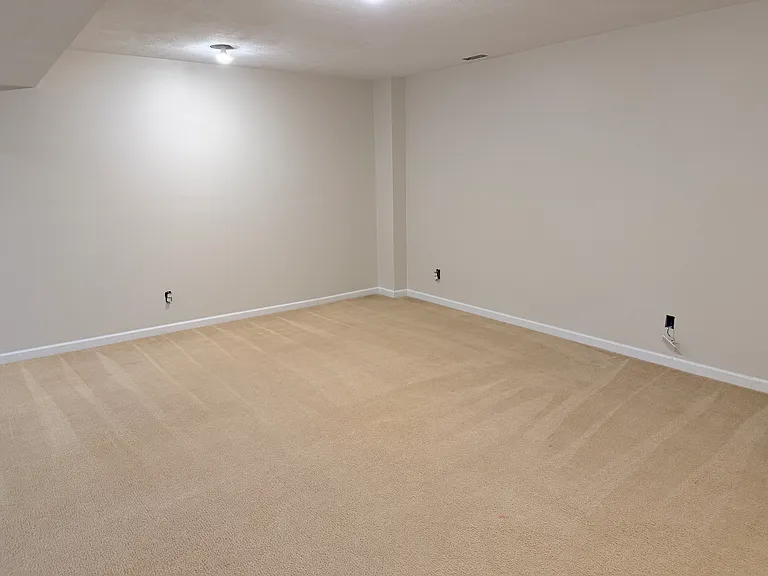 5055 Lake Forest Dr — Photo 25