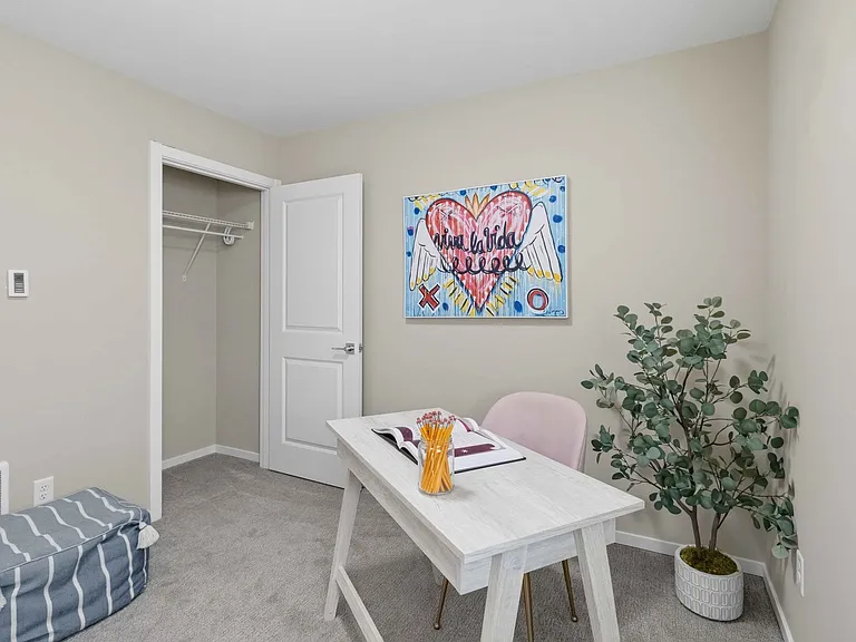 3536 S Brandon St #B — Photo 24