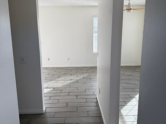 3rd image of 1217 Loma Ave APT 5