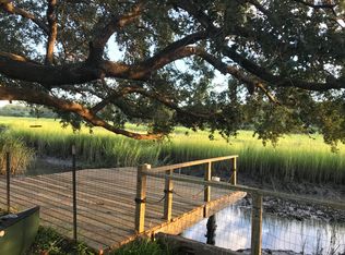 1243 Midvale Ave, Charleston, SC 29412