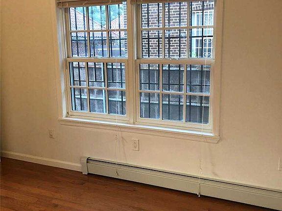 4th image of 34-28 88th St Floor 1