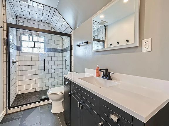 2nd image of 1079 16th Ave SE #2