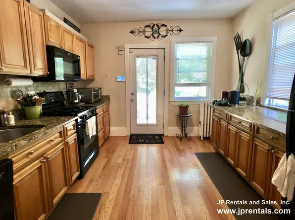 235 Amory St, Jamaica Plain, MA 02130