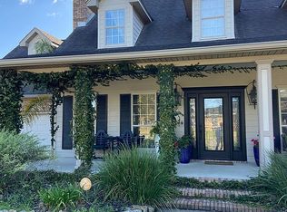 2414 W Shore Dr, Biloxi, MS 39532